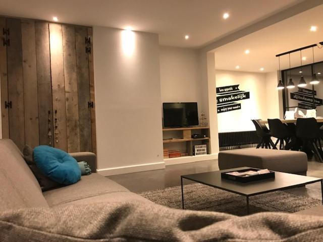 Vakantiewoning Margaux -free parking - Sauna Brugge Buitenkant foto